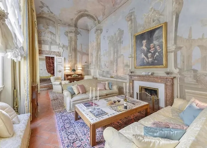 Maggio Palace By Vacavilla